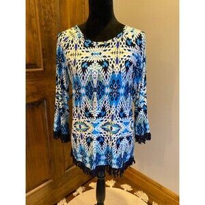 Life Style Blue Green Women’s ? Sz Large Stretch Top Blouse w/  Fringe hem